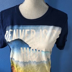 Rare American Eagle Denver is so high t-shirt xs